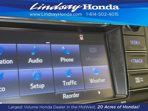 Used 2015 Toyota RAV4 Limited AWD/4WD image 20