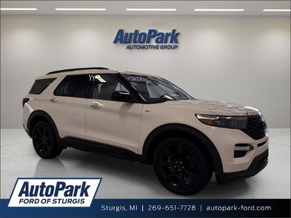 Used 2024 Ford Explorer ST-Line w/ Class IV Trailer Tow Package