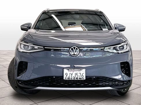 Used 2023 Volkswagen ID.4 Pro S Plus RWD image 2