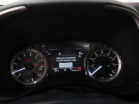 Used 2024 Toyota Highlander XSE AWD/4WD image 31