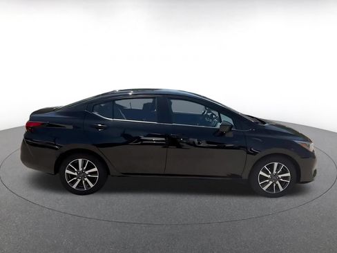 Used 2025 Nissan Versa SV FWD image 16