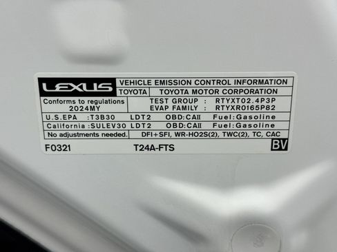 Used 2024 Lexus RX 350 Premium w/ Convenience Package FWD image 21