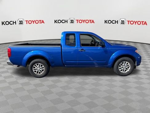 Used 2014 Nissan Frontier SV RWD image 9