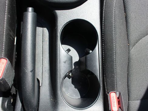 Certified 2024 Kia Forte LXS image 35