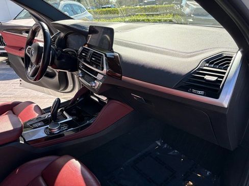 Used 2021 BMW X4 M40i w/ Premium Package image 23