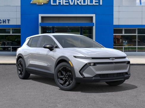 New 2026 Chevrolet Equinox EV LT w/ Comfort Package image 31