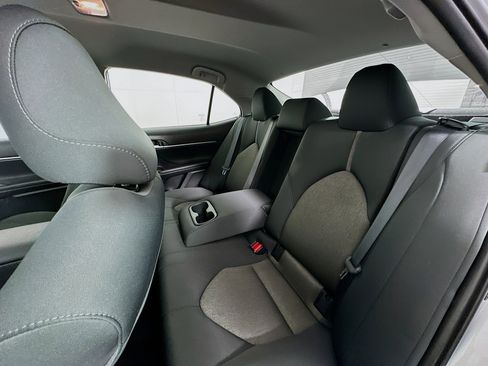 Used 2024 Toyota Camry LE image 25