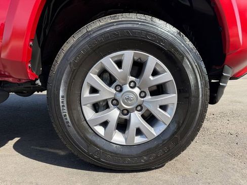 Used 2022 Toyota Tacoma SR5 image 13