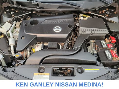 Used 2013 Nissan Altima 2.5 SL w/ 2.5 Moonroof Pkg FWD image 23