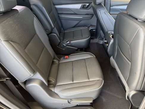 New 2026 Buick Enclave Sport Touring w/ Power Package image 27