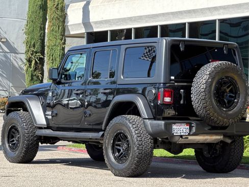 Used 2021 Jeep Wrangler Unlimited Sport AWD/4WD image 6