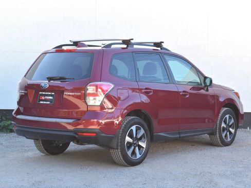 Used 2018 Subaru Forester 2.5i w/ Alloy Wheel Package AWD/4WD image 5