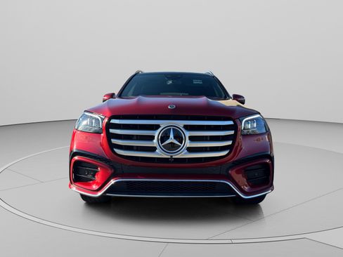 Used 2025 Mercedes-Benz GLS 450 4MATIC image 8