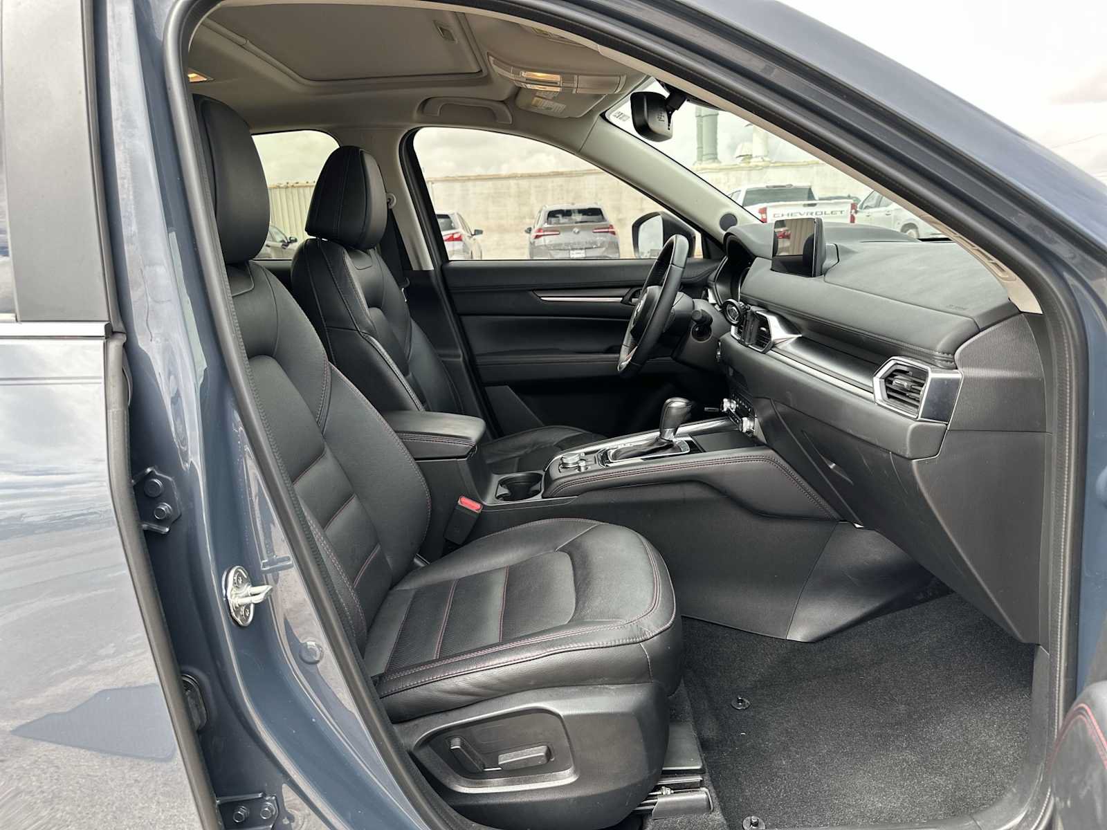 Used 2023 MAZDA CX-5 Carbon Edition AWD/4WD image 22