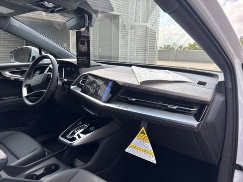 New 2026 Audi Q4 e-tron Premium Plus image 15