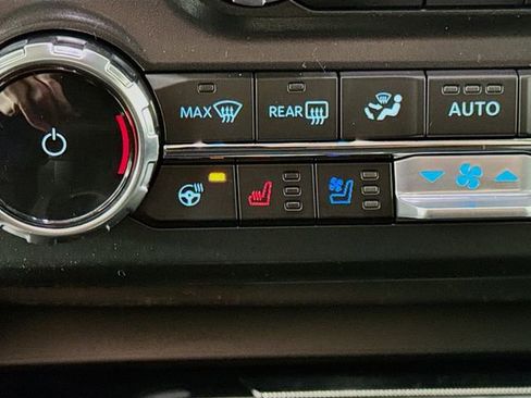 New 2026 Ford F250 Lariat w/ Black Appearance Package image 21