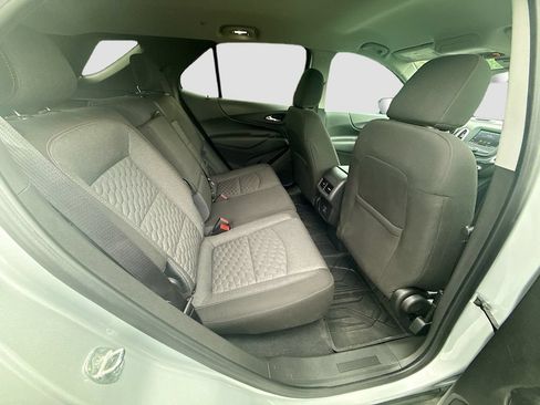 Used 2020 Chevrolet Equinox LT AWD/4WD image 32