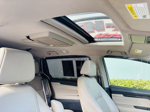 Used 2018 Honda Odyssey Elite image 24