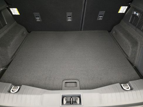 New 2025 Ford Mustang Mach-E Premium image 36