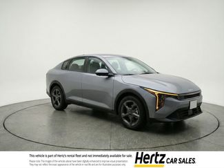 Used 2025 Kia K4 LXS video 1