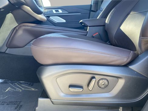New 2026 Ford Explorer Platinum RWD image 22