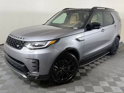 New 2025 Land Rover Discovery Dynamic SE