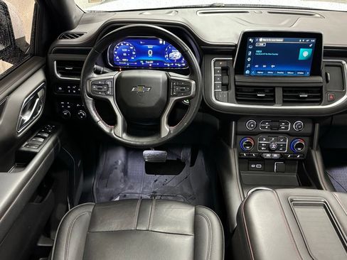 Used 2022 Chevrolet Suburban RST w/ Sport Performance Package AWD/4WD image 12