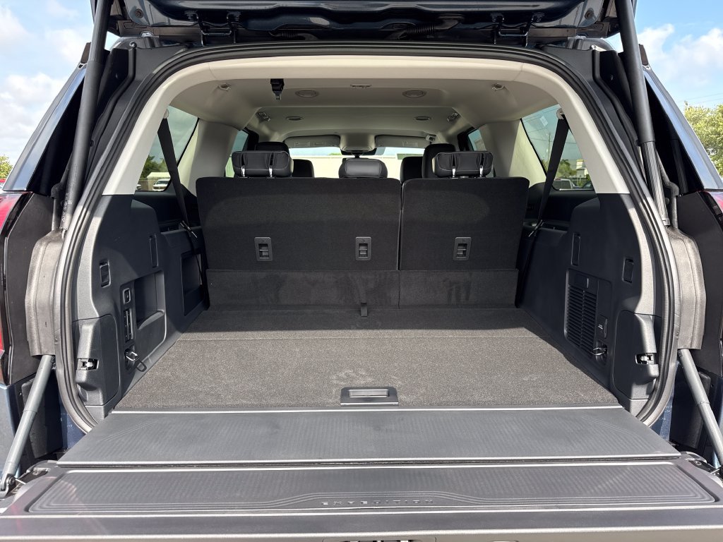 New 2027 Ford Expedition Max Active RWD image 21