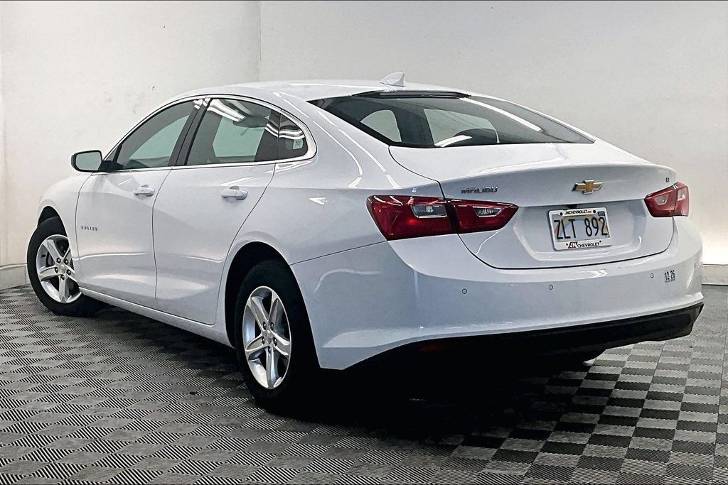 Used 2024 Chevrolet Malibu LT FWD image 10