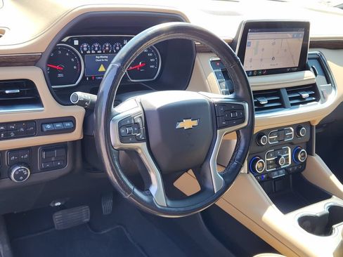 Used 2021 Chevrolet Suburban Premier w/ Premium Package AWD/4WD image 20