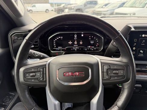 Used 2022 GMC Sierra 1500 Elevation w/ X31 Off-Road Package AWD/4WD image 14