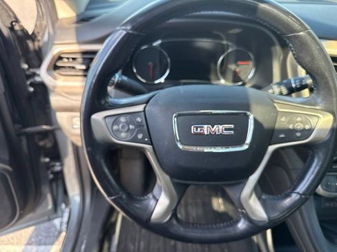 Used 2021 GMC Acadia Denali w/ Denali Ultimate Package AWD/4WD image 14