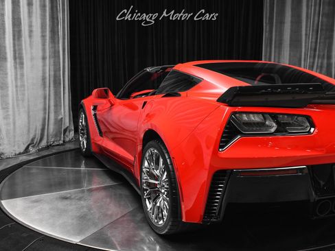 Used 2016 Chevrolet Corvette Z06 w/ 2LZ Preferred Equipment Group RWD image 40