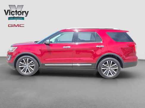 Used 2017 Ford Explorer Platinum AWD/4WD image 6