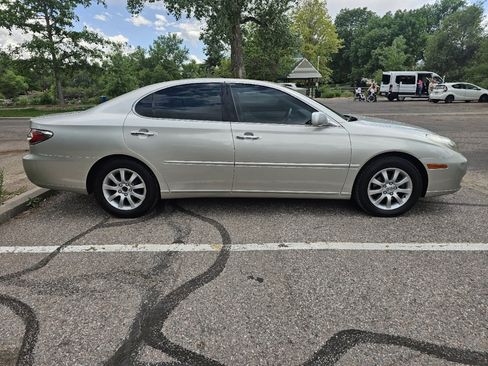 Used 2004 Lexus ES 330 FWD image 6