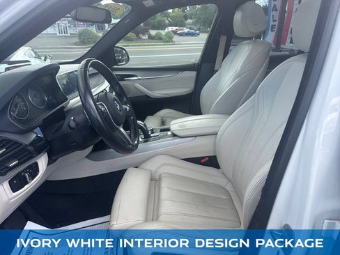 Used 2017 BMW X5 xDrive35i AWD/4WD image 9