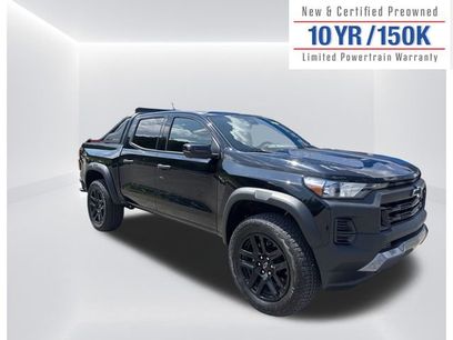 Used 2025 Chevrolet Colorado Trail Boss w/ Midnight Edition