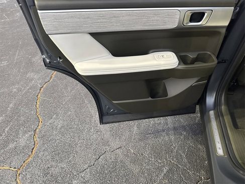 Used 2025 Hyundai Santa Fe Calligraphy image 22