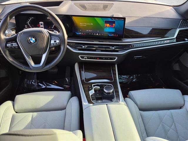 Certified 2025 BMW X5 sDrive40i w/ Premium Package RWD image 16
