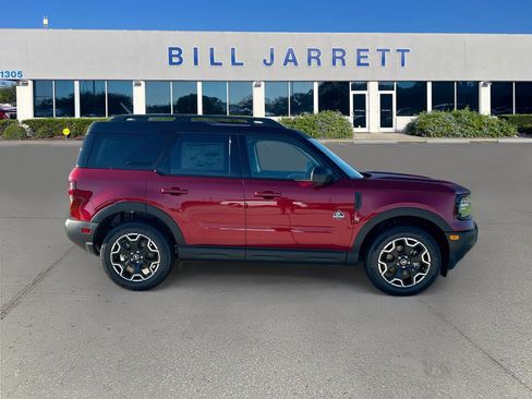 New 2026 Ford Bronco Sport Outer Banks w/ Outer Banks Tech Package+ AWD/4WD image 3