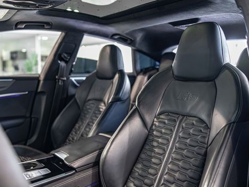 Used 2022 Audi RS 7 Sportback w/ RS 7 Executive Package AWD/4WD image 18