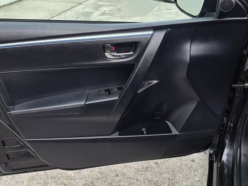 Used 2016 Toyota Corolla S FWD image 14