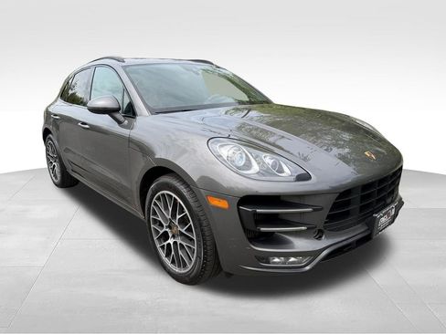 Used 2015 Porsche Macan Turbo AWD/4WD image 9