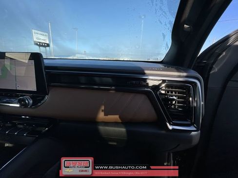 Used 2023 GMC Canyon AT4 w/ Canyon Safety Plus Package image 29