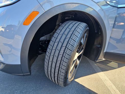 Certified 2022 Volkswagen ID.4 Pro S w/ Gradient Package image 32