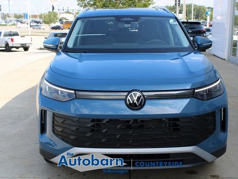 New 2026 Volkswagen Tiguan SE AWD/4WD image 2