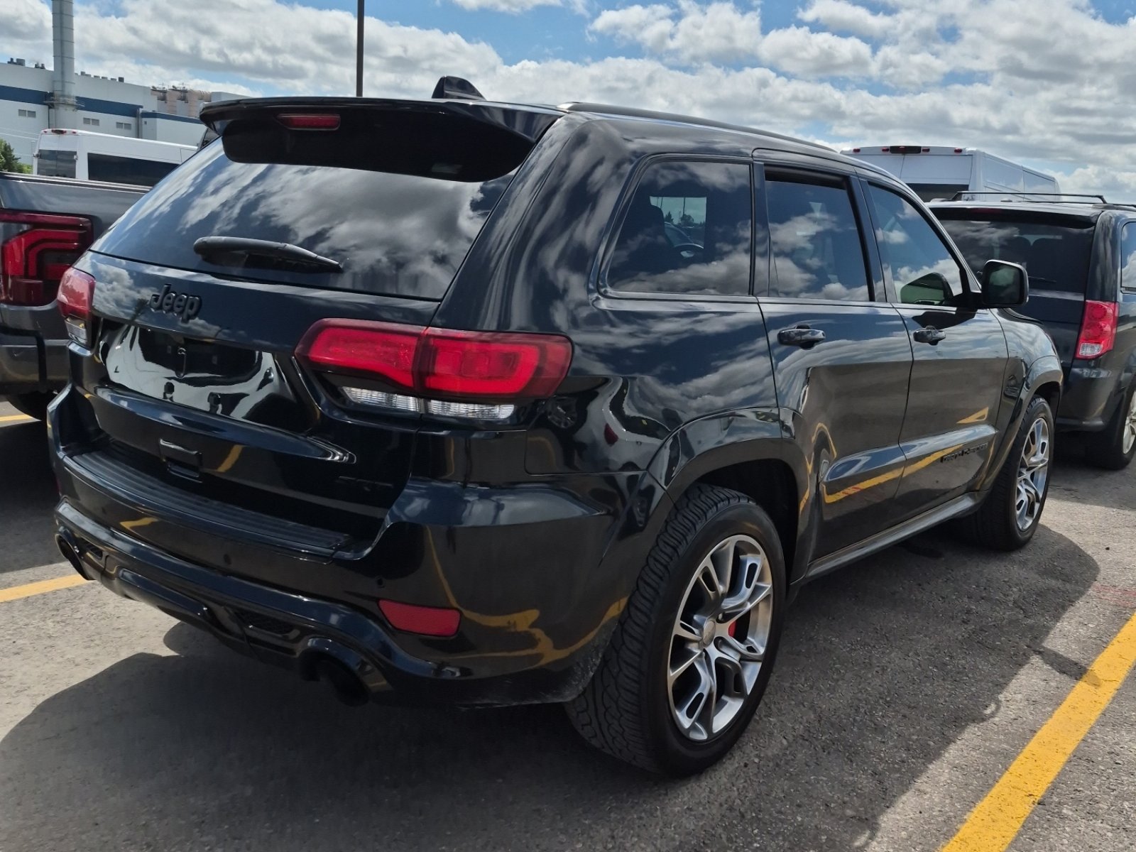 Used 2018 Jeep Grand Cherokee SRT AWD/4WD image 3