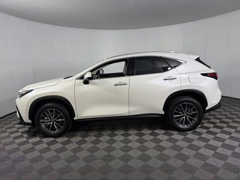 Used 2025 Lexus NX 250 FWD image 8