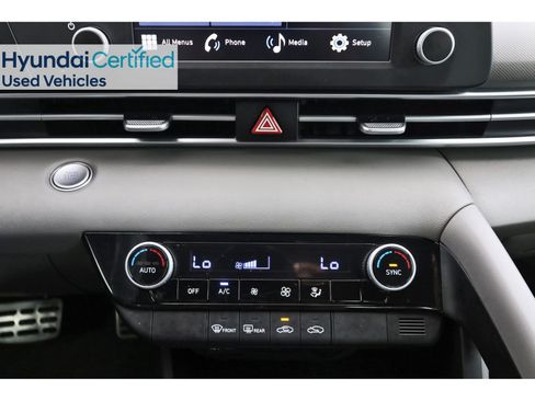 Certified 2025 Hyundai Elantra Sport FWD image 27
