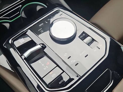 Certified 2026 BMW 530i w/ M Sport Package RWD image 12